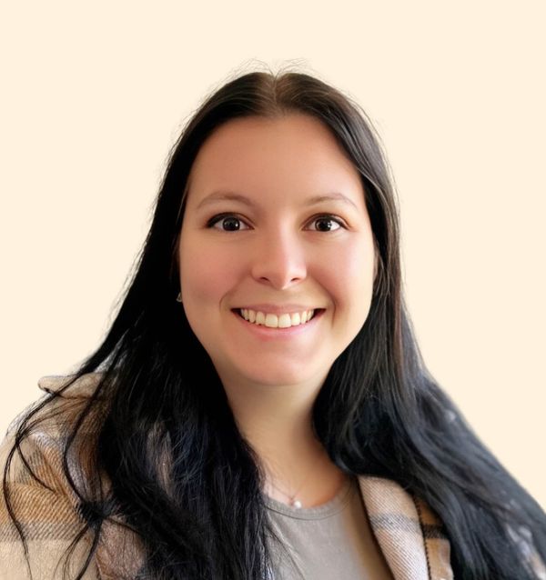 Madison Glavic, Therapist