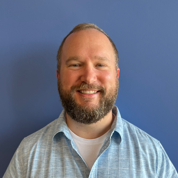 Travis McGregor, Therapist