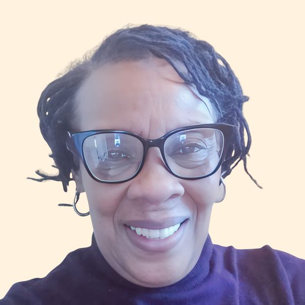 Helen  Renfroe, Therapist