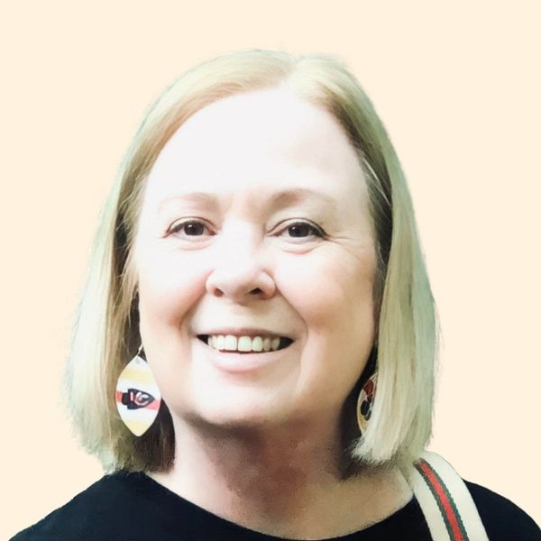 Helen Miller, Therapist