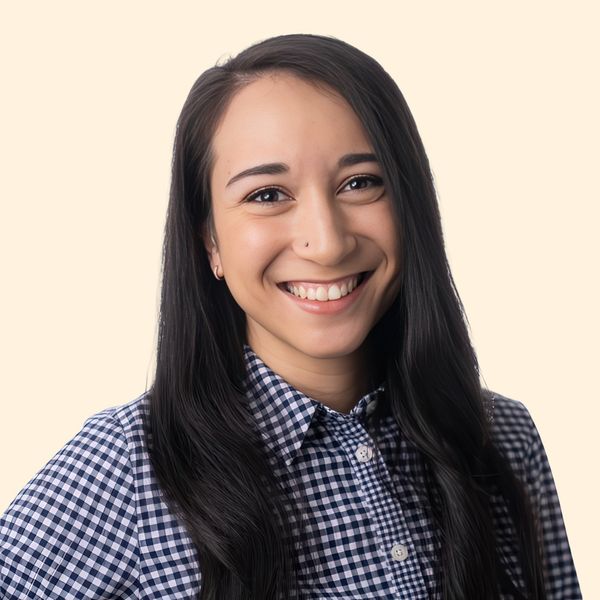 Kimberlin Santos, Therapist