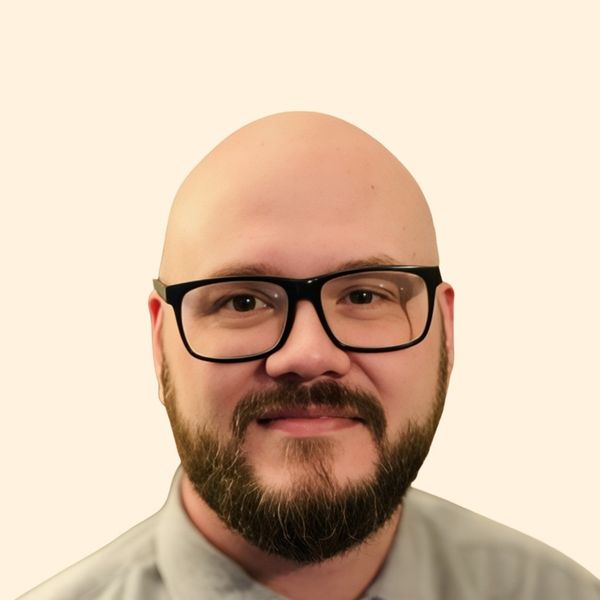 Shane Nicholas Williamson, Therapist