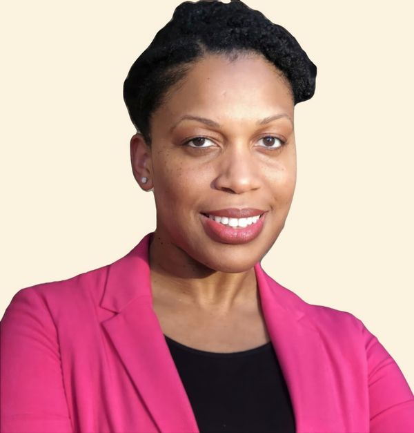 Kaydene Maitland, Therapist