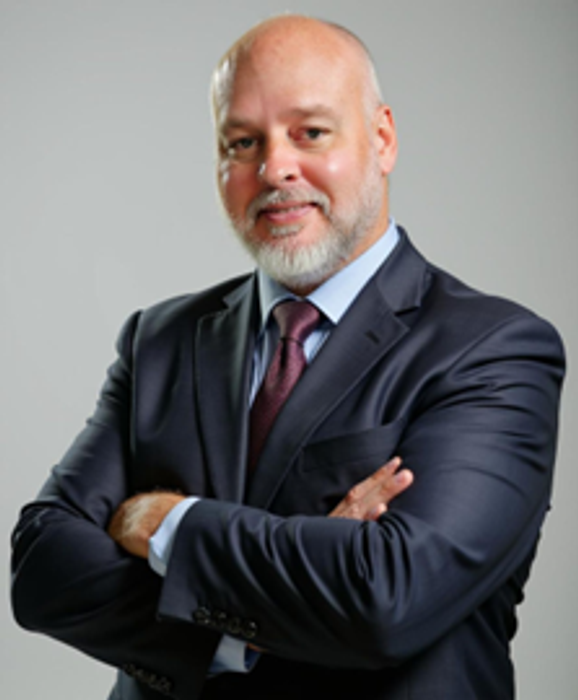 Shane Kinney, Therapist