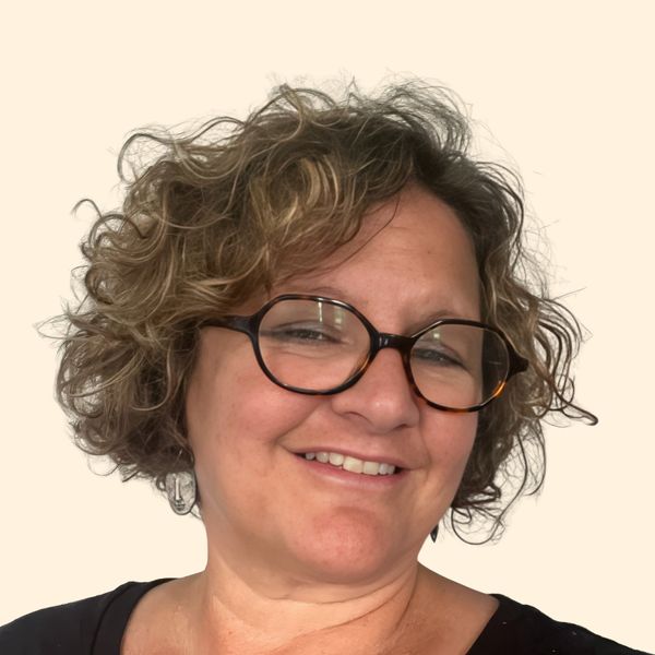 Karen Henry, Therapist