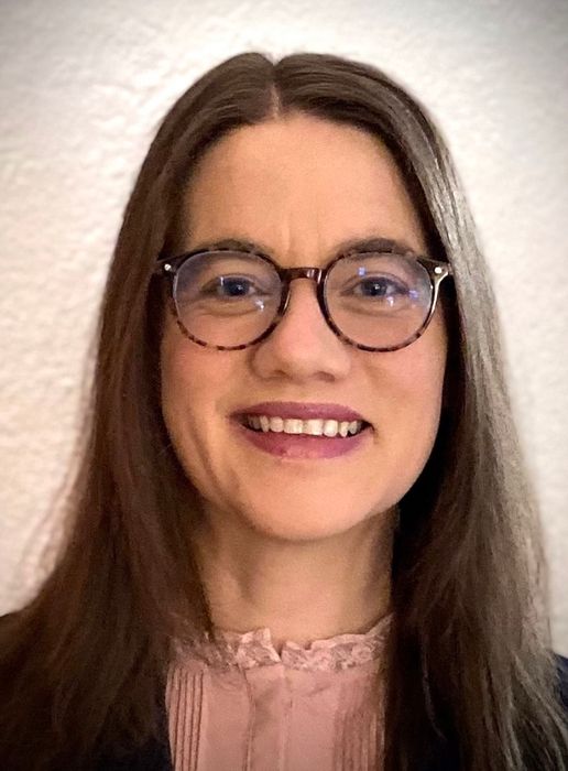 Mary Ann Gonzalez, Therapist