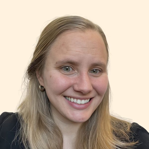 Erica Stad, Therapist