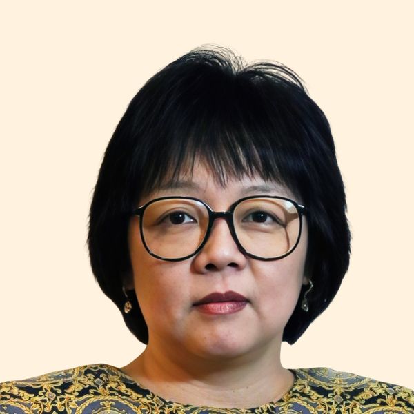 Siming Hummer, Psychiatrist