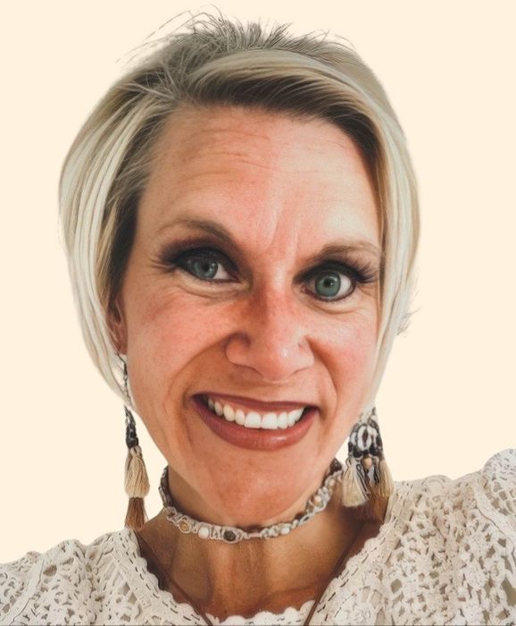 Becky Pedersen, Therapist