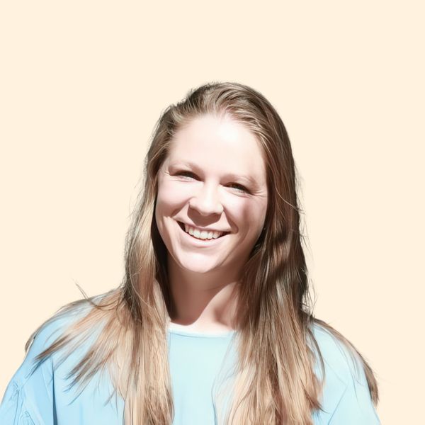 Kaitlin Christie, Therapist