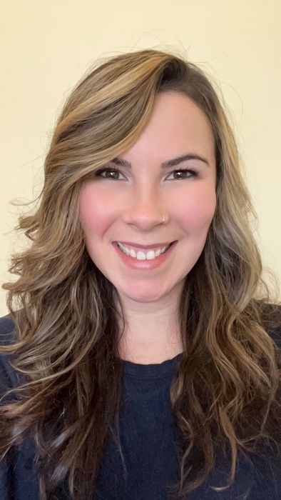 Danielle Hanisch, Therapist