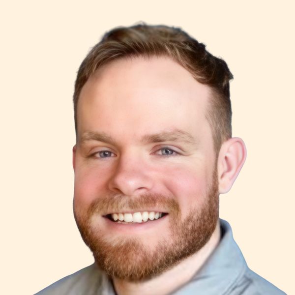 Conor Noonan, Therapist