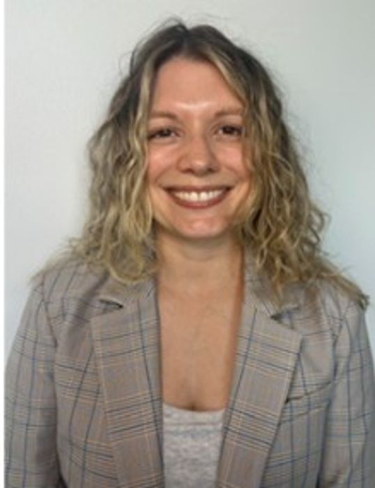 Chelsea Haskins, Therapist