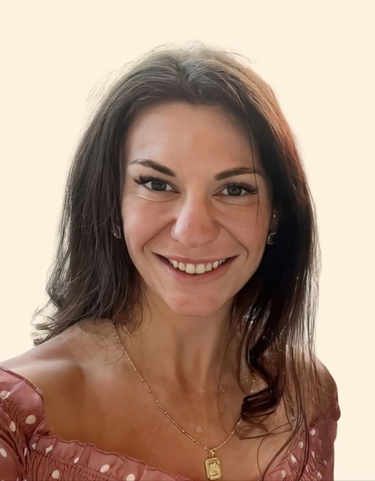 Kristin Blevins, Therapist