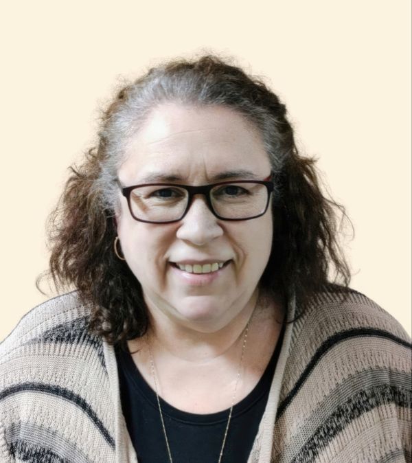 Tanya Zaldumbide, Therapist
