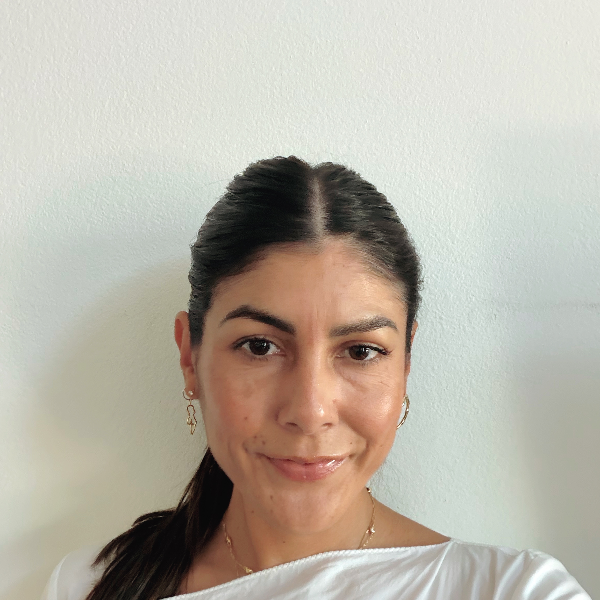 Stephanie Rocha, Therapist