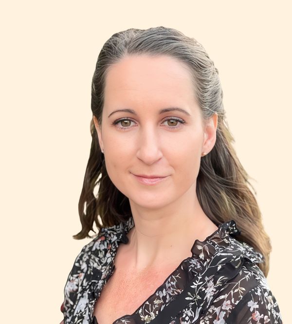 Bridget Reiser, Therapist