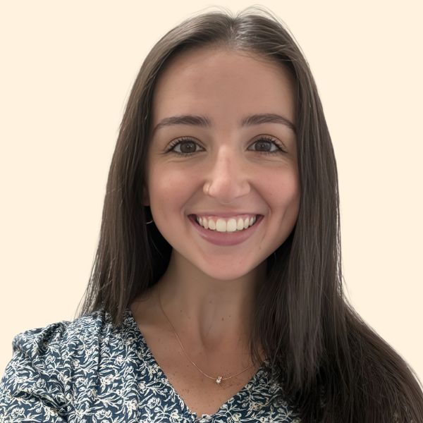 Amie Carlson, Therapist