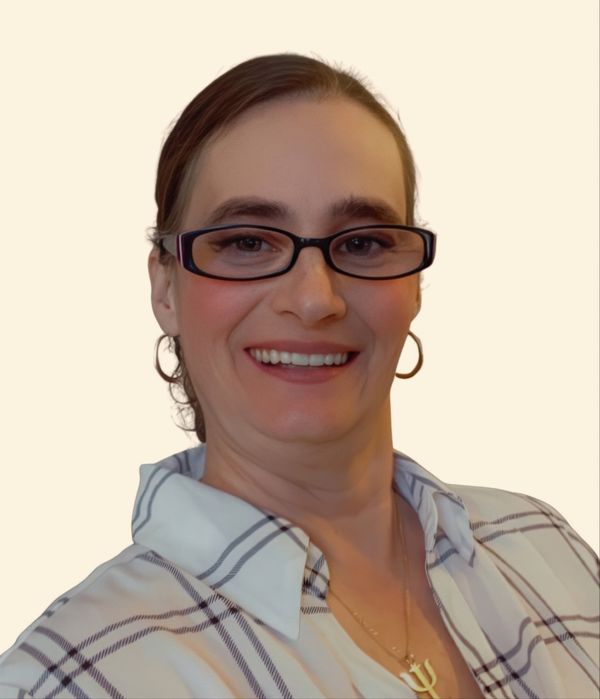 Tina Marie Berg, Therapist