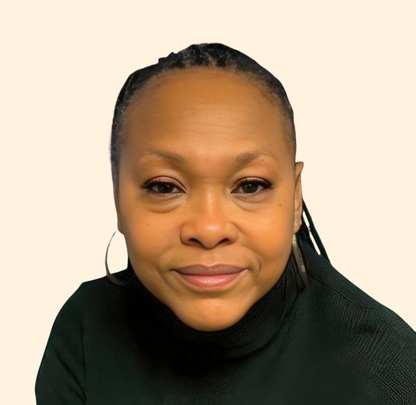 Myngnon Walton, Therapist