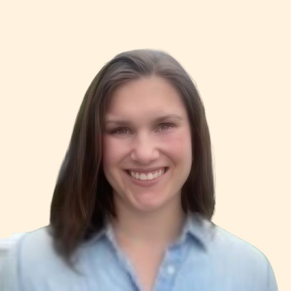 Haley Evans, Therapist