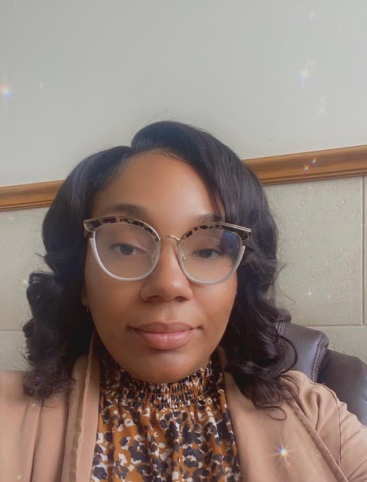 Marion Woods, Therapist