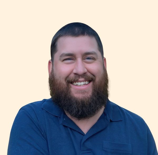 Nathan Duchesne, Therapist