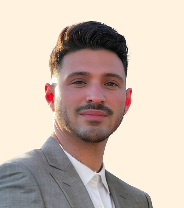 Brent Longoria, Therapist