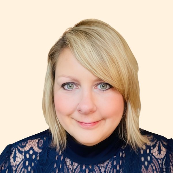 Christine Dessoffy, Therapist