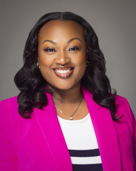 Zanita Wiggins, Therapist
