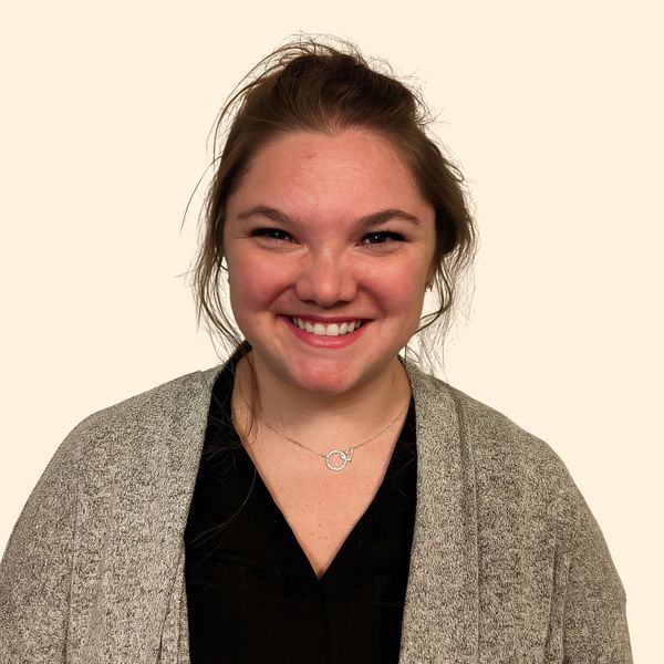 Alexandra K Meitzen, Therapist