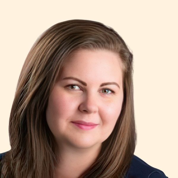 Erika Grahovac, Therapist