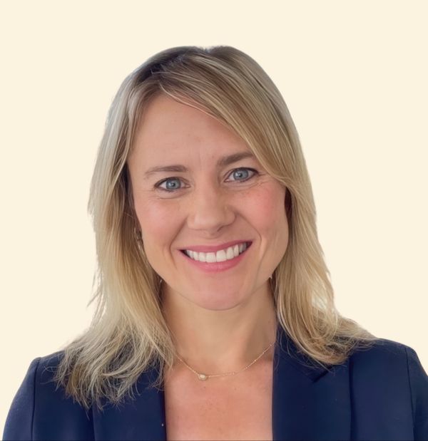 Shannon Olson Wietrzny, Therapist