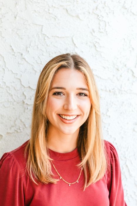 Emma Stuck, Therapist
