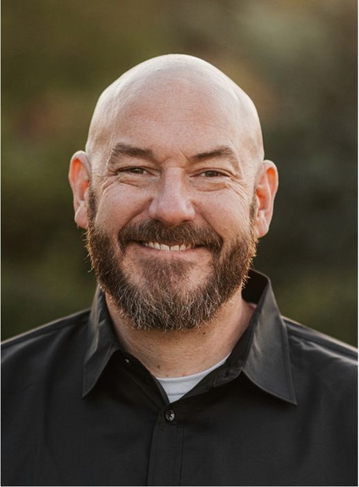 Michael Hodson, Therapist