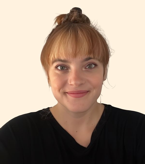 Sarah McMullan, Therapist