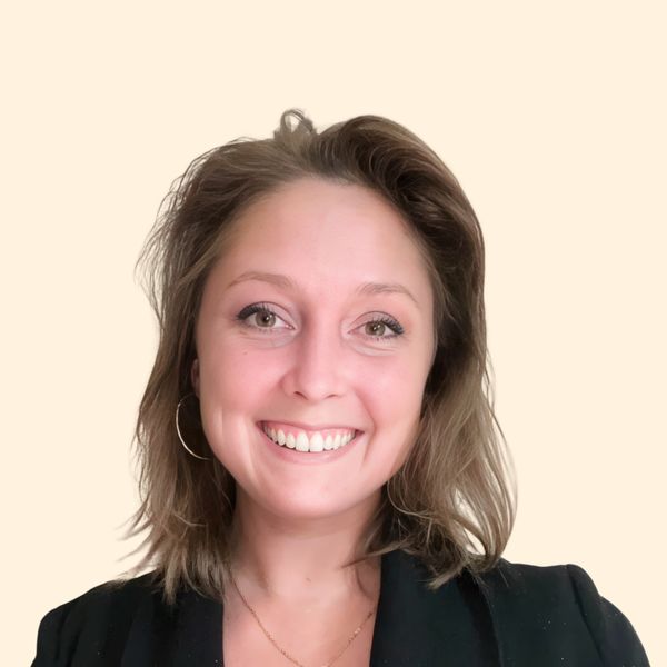 Eva Sedjo, Therapist