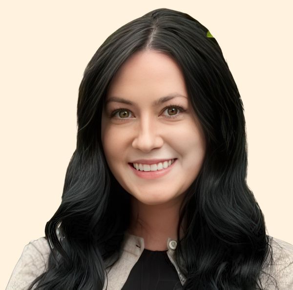 Hannah Weeks, Therapist