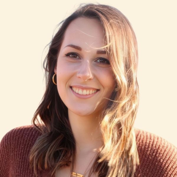 Abby Miller, Therapist