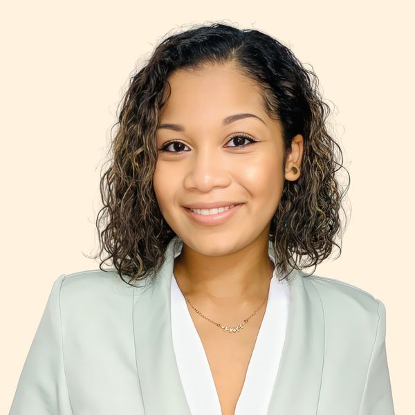 Sharena Goosun, Therapist