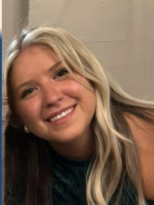 Ashley Bellaran, Therapist