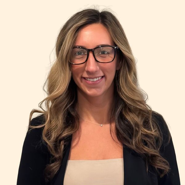 Anna Myers, Therapist