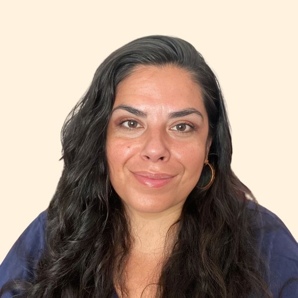 Araceli Ascencio, Therapist
