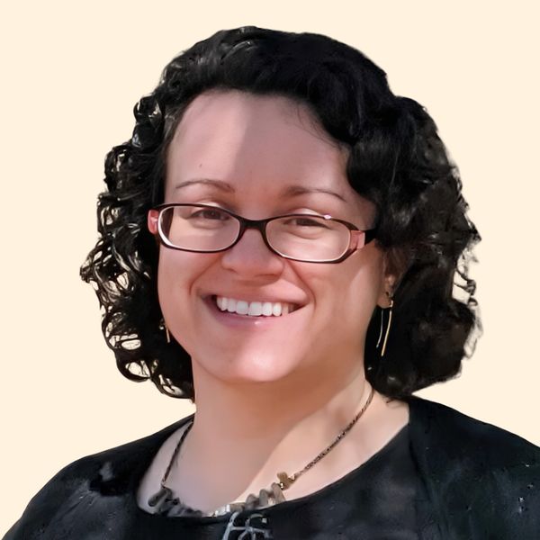 Lisa Roy, Therapist