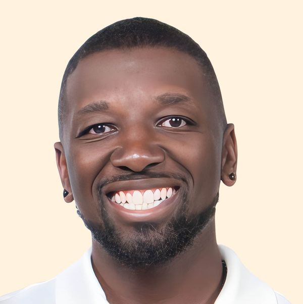 Gregory Logan, Therapist