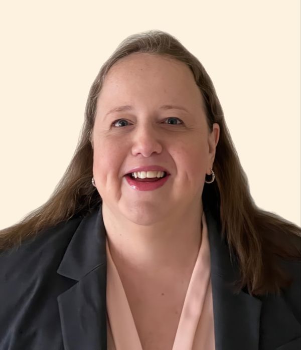 Ronit Merenfeld, Therapist
