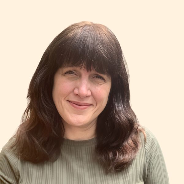 Suzanne Roscoe, Therapist
