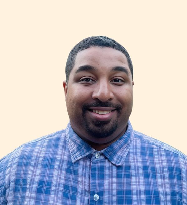 Blake Boles-Reed, Therapist