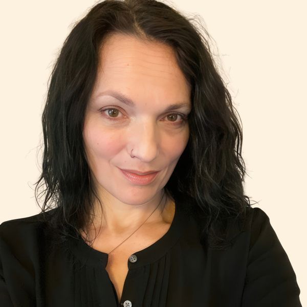 Melanie Gerber, Therapist