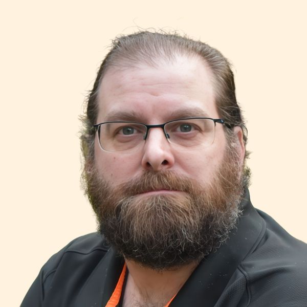 Steve Pierog, Therapist
